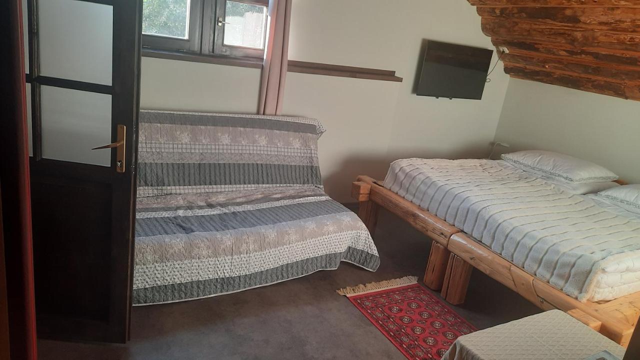 Kontra Szallashely Sandorfalva Luaran gambar